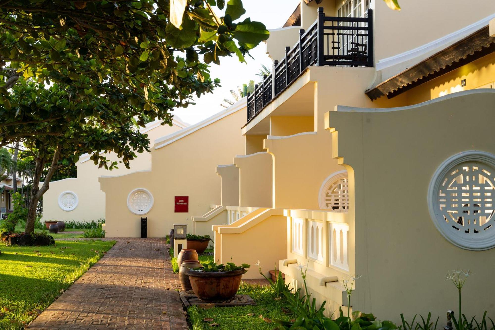 Victoria Hoi An Beach Resort & Spa Esterno foto